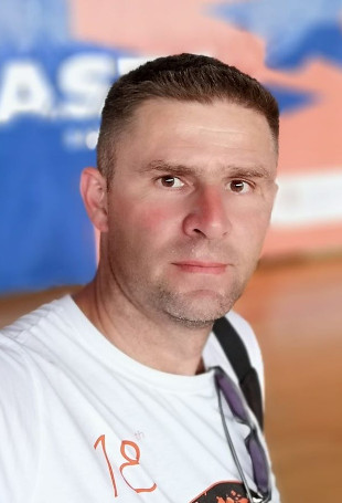 Игор Красић